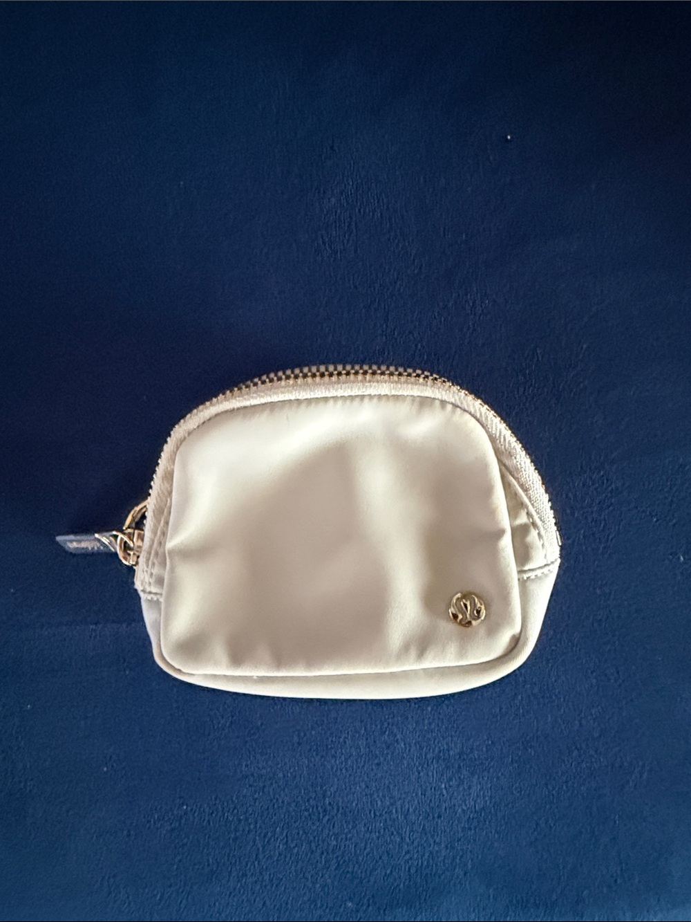Lululemon Everywhere Belt Bag Nano. Bone - Gold. Like New!